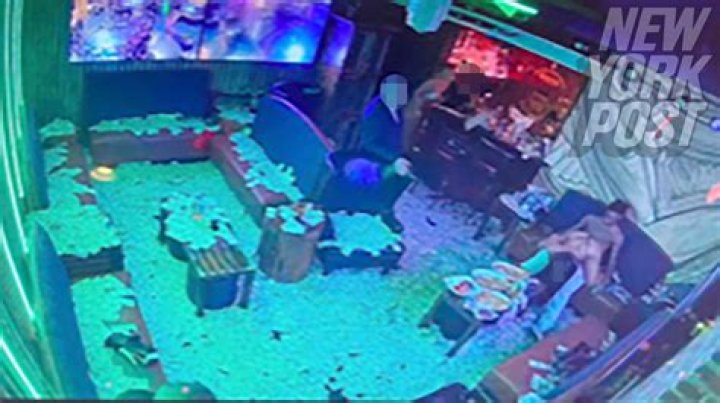 2 Jackson strip clubs shut down over judgment