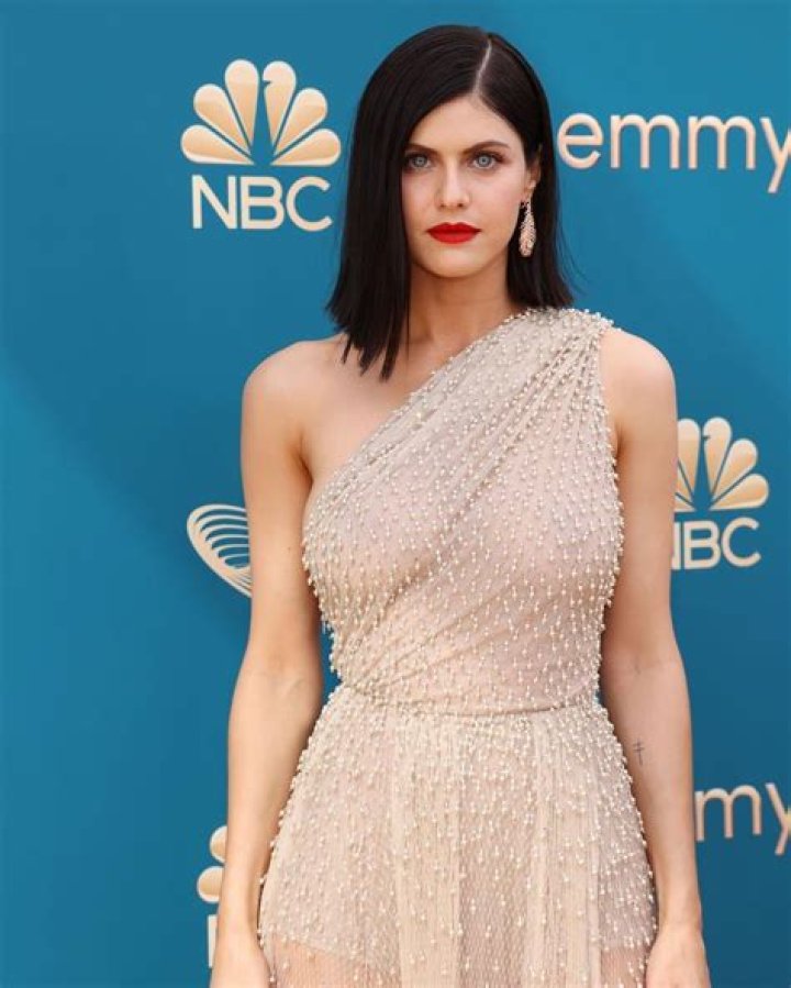 27+ Best Photos of Alexandra Metz Miran Gallery