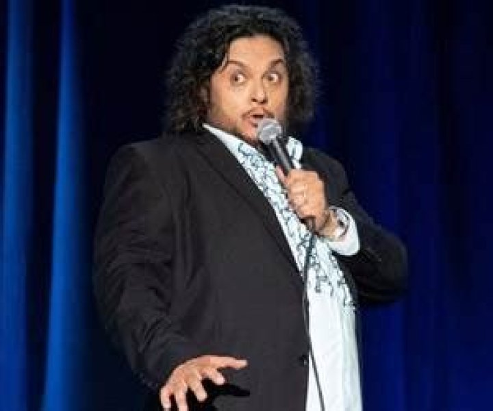 27+ long hair mexican comedian BonganiLawi