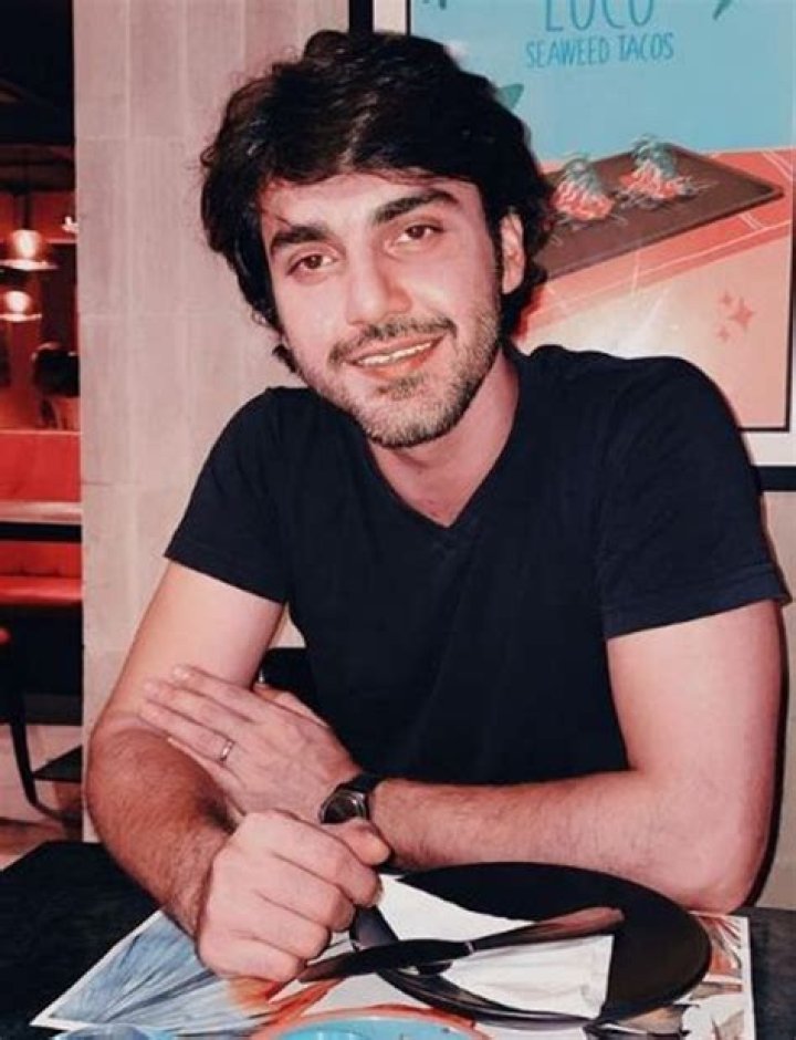 Ahsan Mohsin Ikram Height, Age, Girlfriend, Wife, Family, Biography