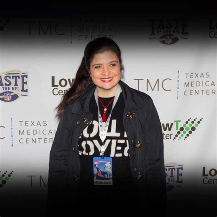 Alex Guarnaschelli's Kids Meet the Celeb Chef's Daughter Ava