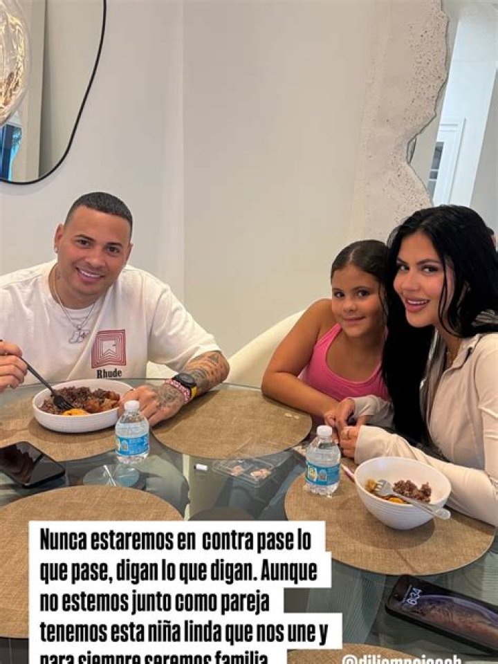Alexander el de Gente de Zona se qued&oacute; en M&eacute;xico. H. Tropical Press