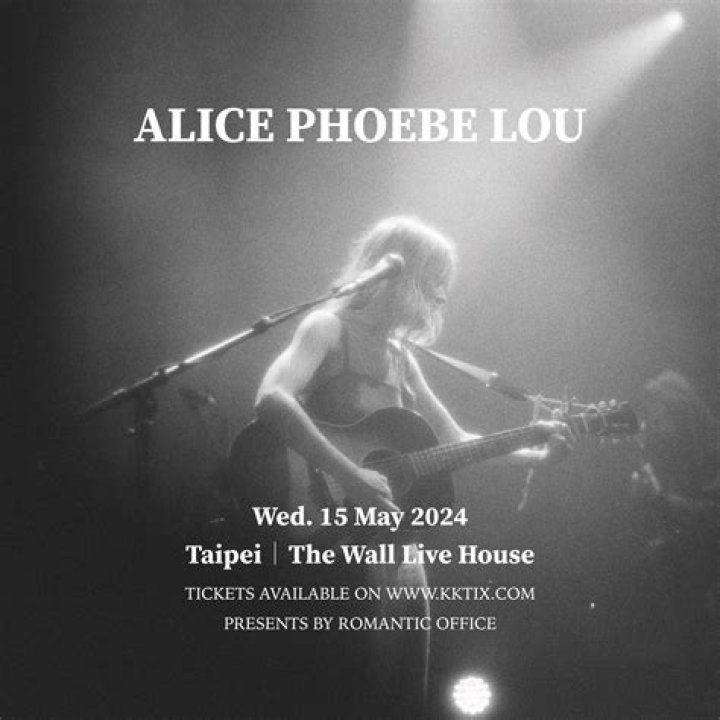 Alice Phoebe Lou live in Hannover am 10. April 2022 laut.de Konzert