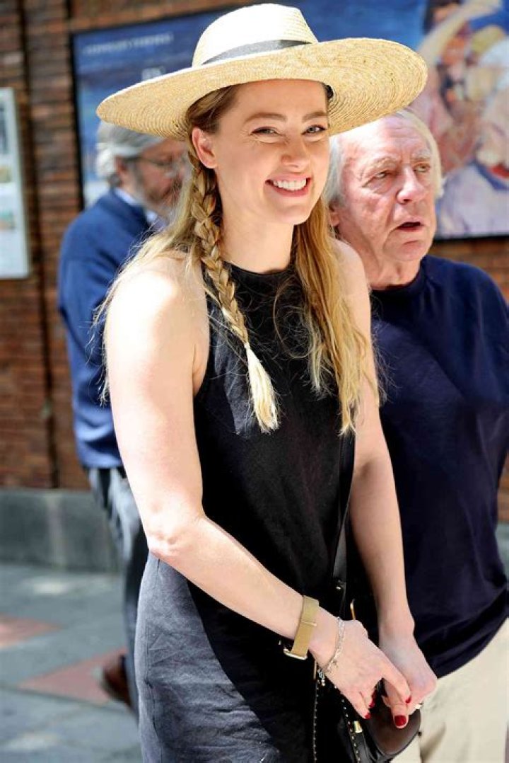 Amber Heard What was the cause of death of her mother, Patricia Paige