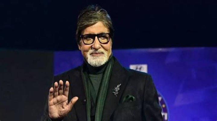 Amitabh Bachchan thanks fans for wishing his daughter Shweta Bachchan