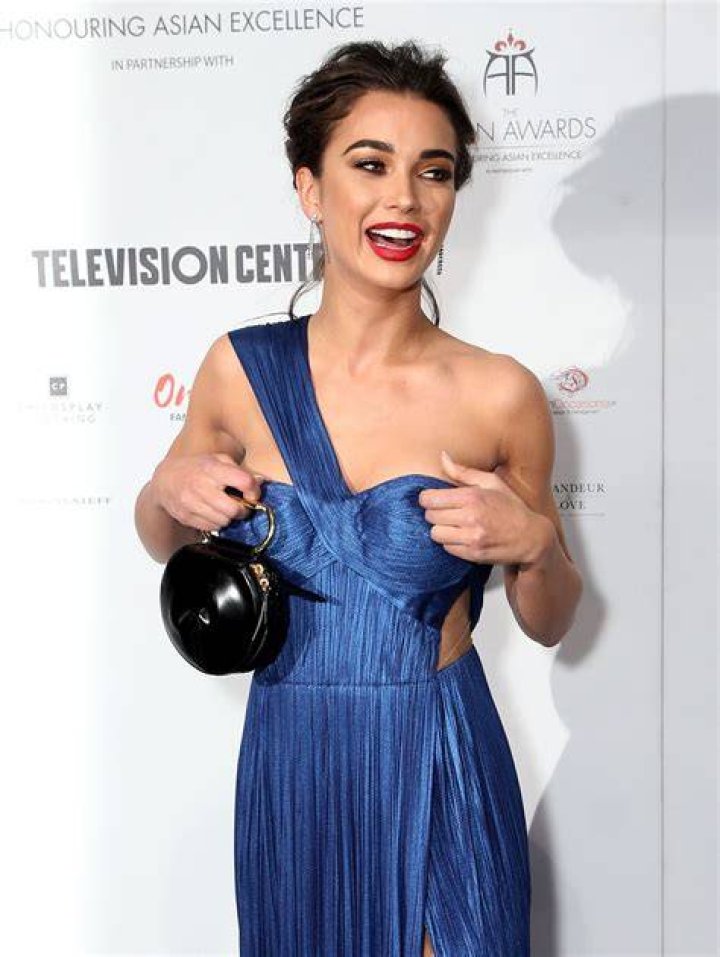 Amy Jackson Asian Awards in London, UK 05/05/2017 &bull; CelebMafia