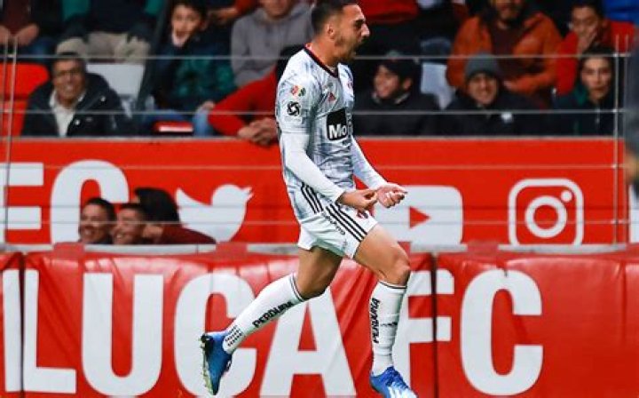 Atlas Javier Correa suspendido tres partidos por insultar al &aacute;rbitro