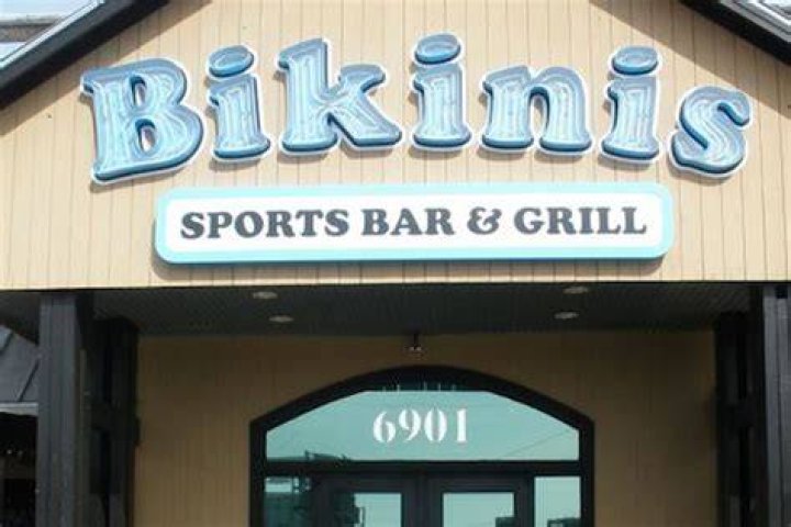 Bikinis Sports Bar & Grill CLOSED 20 Photos Sports Bars 2747 W