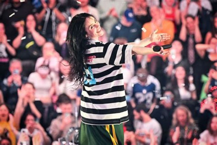 Billie Eilish confesses she &lsquo;almost killed herself&rsquo; over online