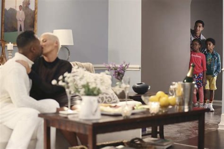 Black ish season 2 episode 13 maybetta