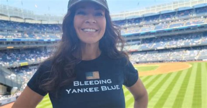 Bleeding Yankee Blue I'M NOT SURE POSADA OR BICHETTE WANT TO GIVE UP
