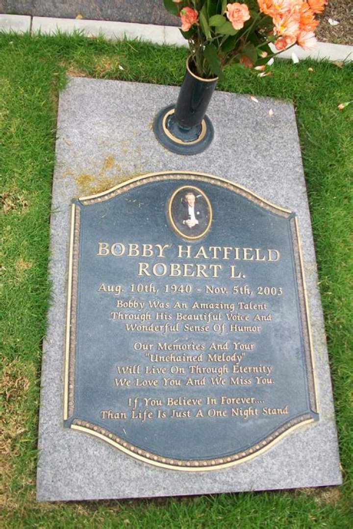 Buried Here Bobby Hatfield, Kevin Dubrow, Jeff Hanneman