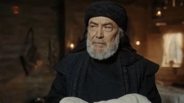 Bülent Ersoy Kimdir?