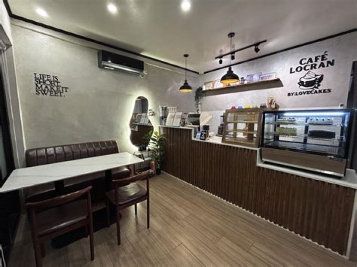 Cafe Fitoor by iWant Technologies Pvt. Ltd.