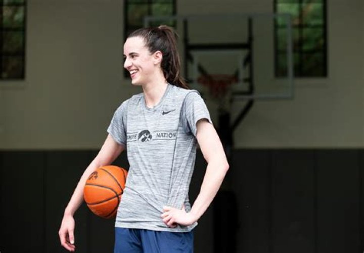 Caitlin Clark’s Reward for a RecordSmashing NCAA Career A 76,000