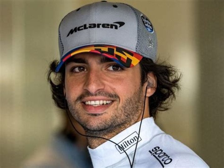 Carlos Sainz to succeed Sebastian Vettel at Ferrari on twoseason