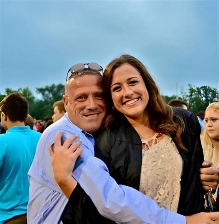 Cassidy Hutchinson Parents Wikipedia Richard And Angela