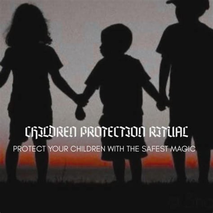 Children Protection World Onlus TWITTER FLAVIA VENTO ACCOUNT VIOLATO