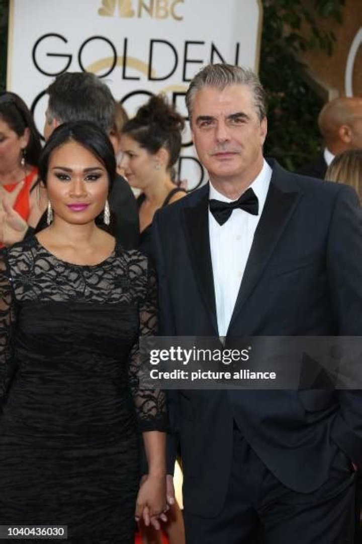 Chris Noth and his wife... Absolutely The little boy is also