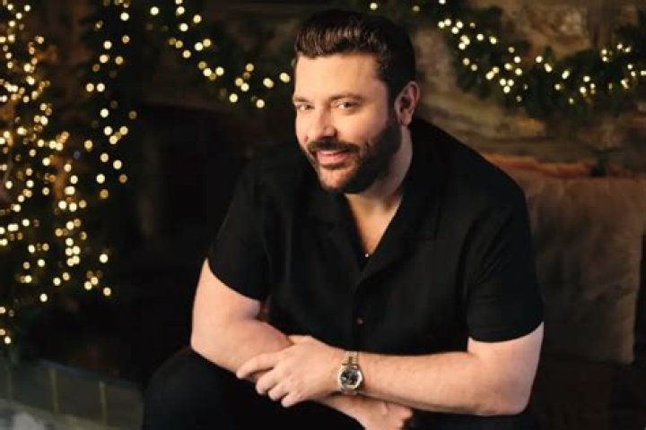 Chris Young Talks New Collaboration with Kane Brown