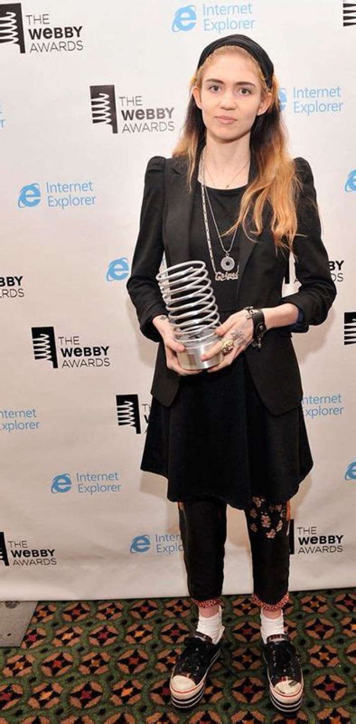 Claire Boucher (Grimes) Wiki, Height, Age, Boyfriend, Family, Children