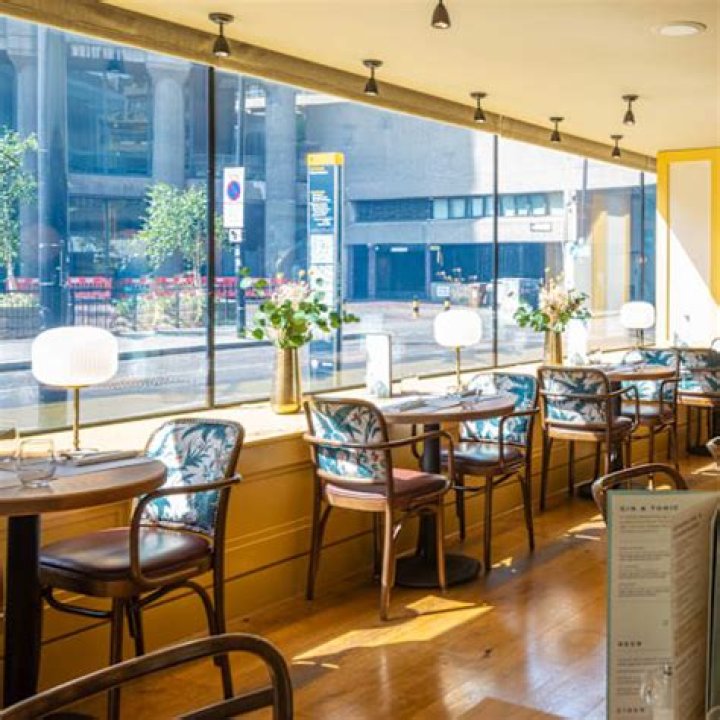 C&ocirc;te Barbican, London Restaurant Reviews, Bookings, Menus, Phone