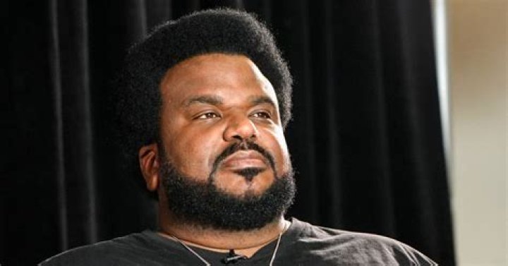 Comedian Craig Robinson cancels performance after shooting at North