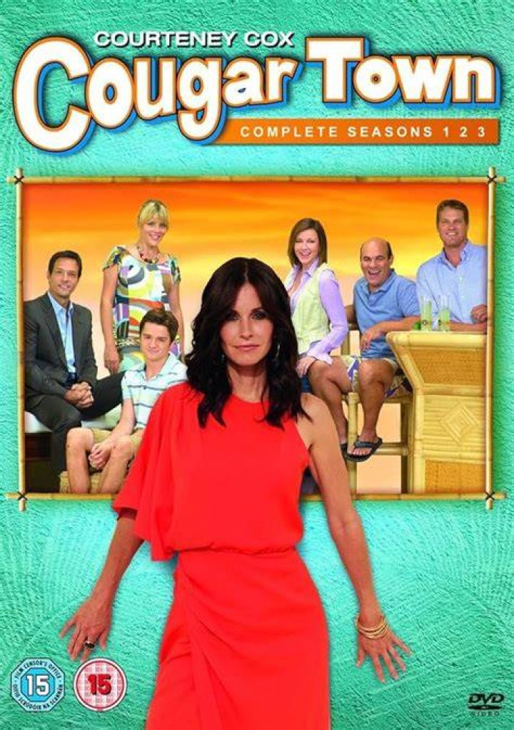 Courteney Cox Cougar Town