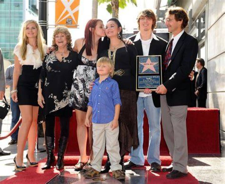 Crystal Gayle Children Meet Catherine Clare Gatzimos, Christos James