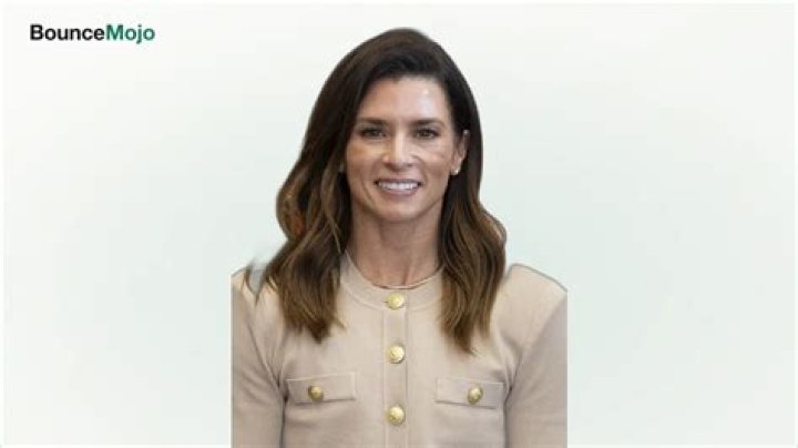 Danica Patrick's Dating History Through The Years Pics