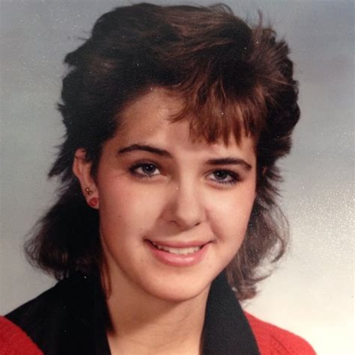 Danielle Smith Wiki, Age, Education, Husband, Family, Career, Net Worth