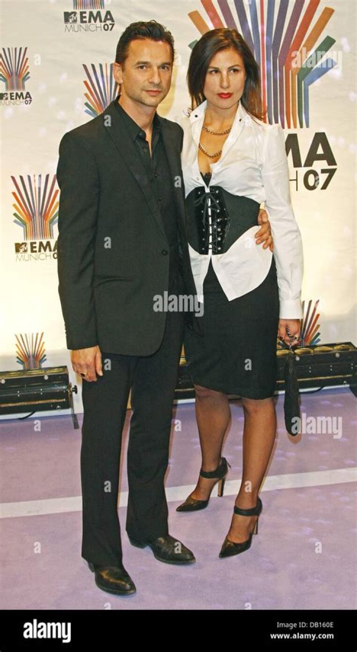 Dave Gahan (L), singer of British electro band Depeche Mode, and his