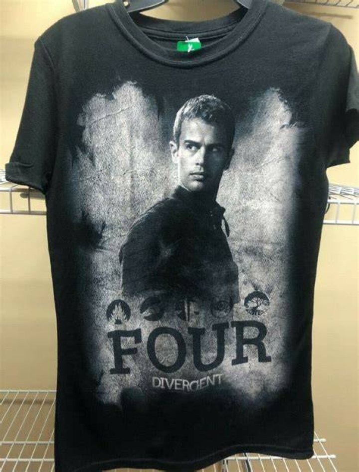 Debious aka four from divergent Theo james, Theodore james, Tobias eaton