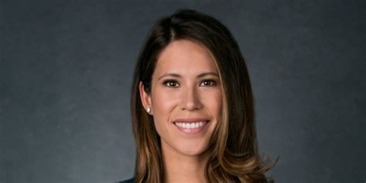 Deirdre Bosa (CNBC) Wiki Biography, age, height, husband, salary, family