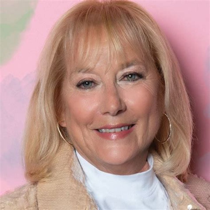 Denise Ilitch's Instagram, Twitter & Facebook on IDCrawl