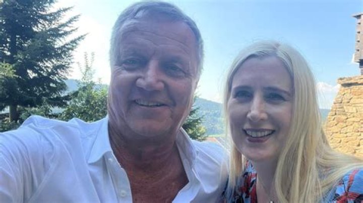 Denuncia la alcaldesa de La Paz Olga Medina ante la FGJEM recibir
