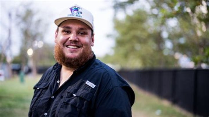 Did Luke Combs Brother Die? Does Luke Combs have a Brother? News
