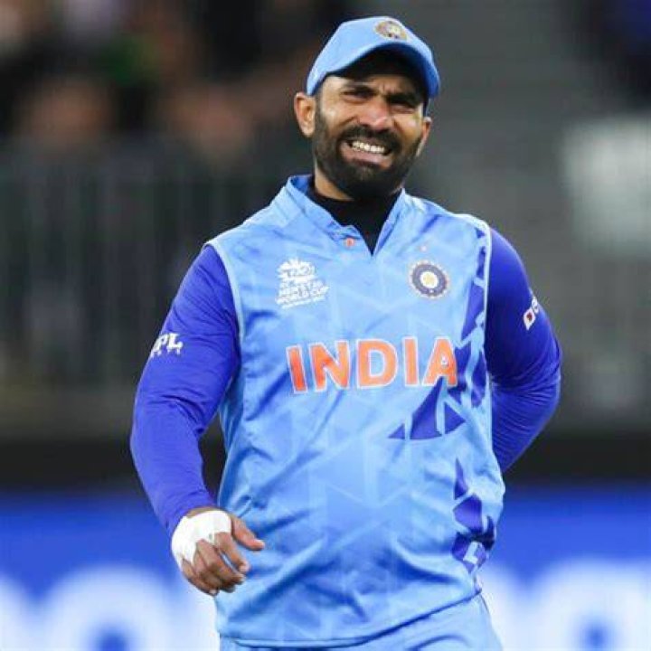 Dinesh Karthik birthday 10 lesser known facts about the KKR skipper