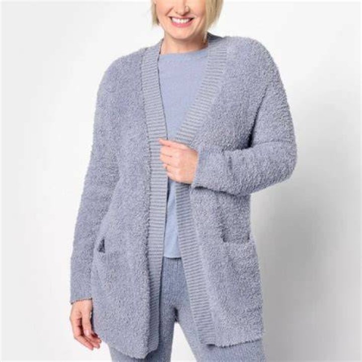 Discover The Indulgent Comfort Of Barefoot Dreams CozyChic Sweaters