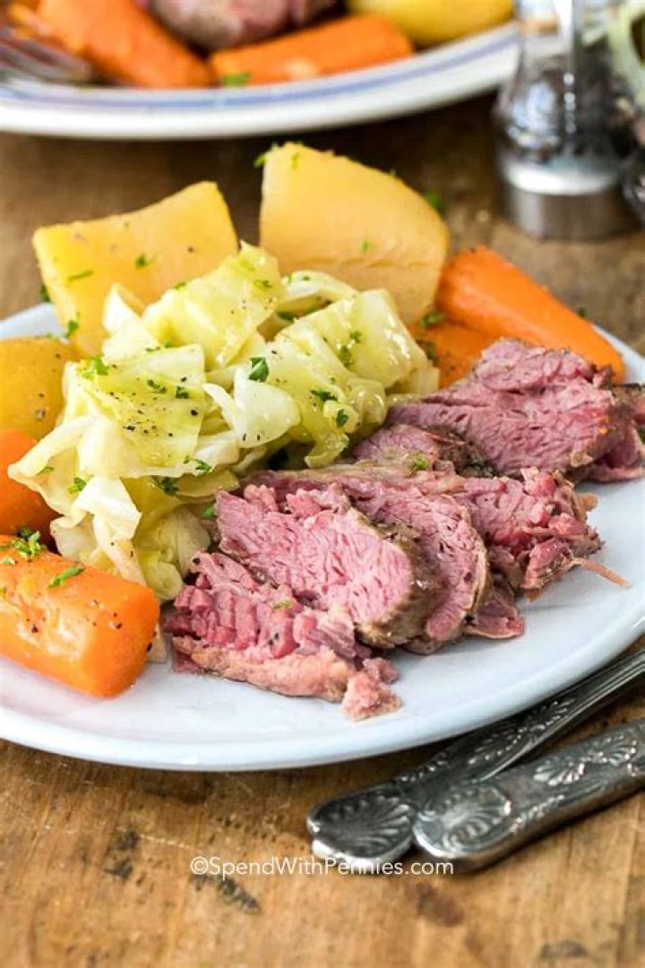 Discover The Secrets Of Ina Garten's Corned Beef And Cabbage Recipe