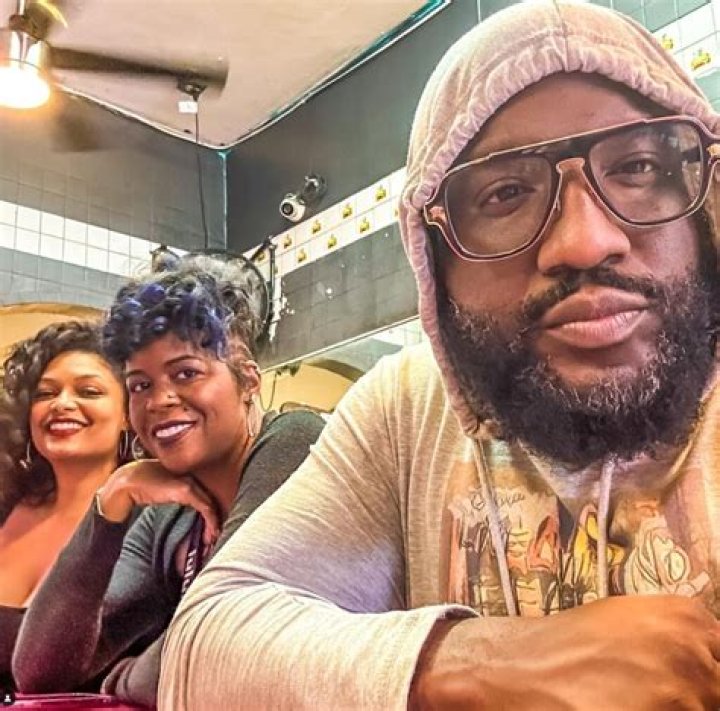 Discover The Unseen: Corey Holcomb's Kids Unveiled