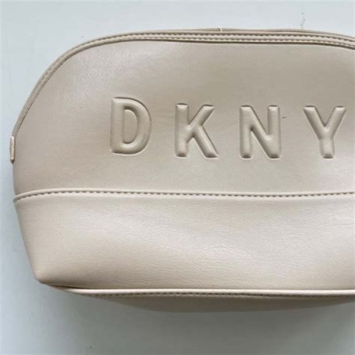 DKNY LuxeVN