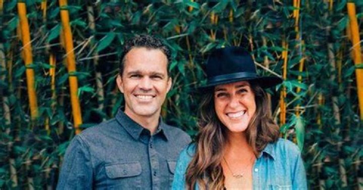 Dr. Zach Bush Wikipedia Wife and Amazing Facts Famous Celebrities