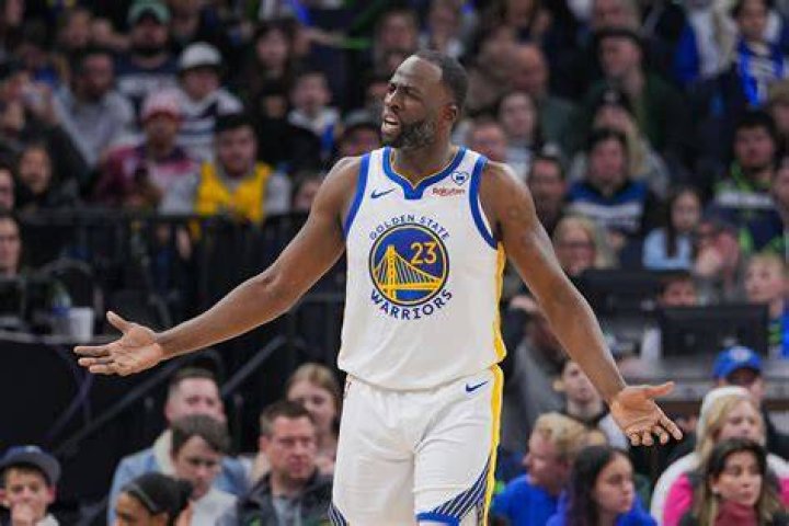 Draymond Green showered 300,000 on Hazel Renee to turn her from