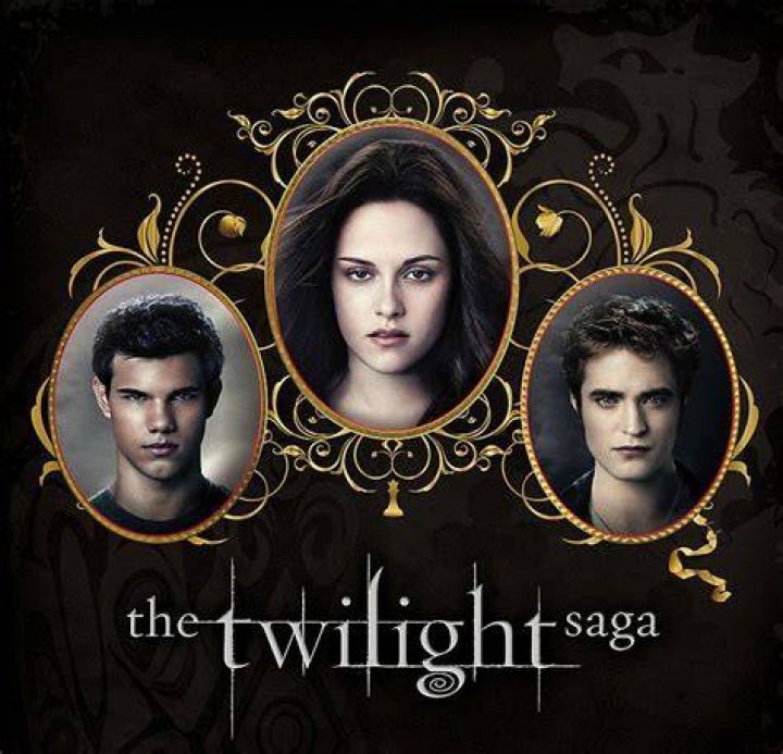 Emily Browning slams Twilight series as &ldquo;emotionally abusive&rdquo;