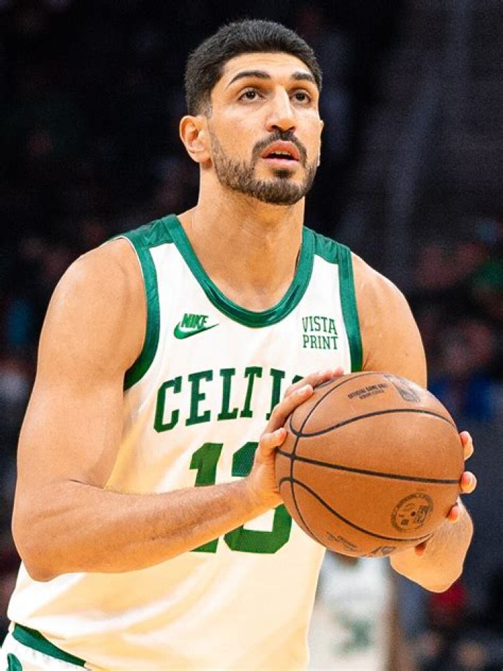 Enes Kanter & Dana Brooke & 9 Other Wrestler/Athlete Couples