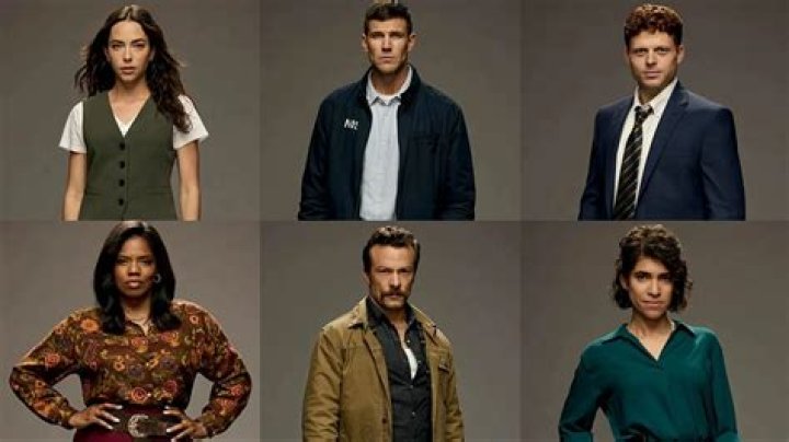 Everything the Cast of 'Schitt's Creek' Stole From the Set