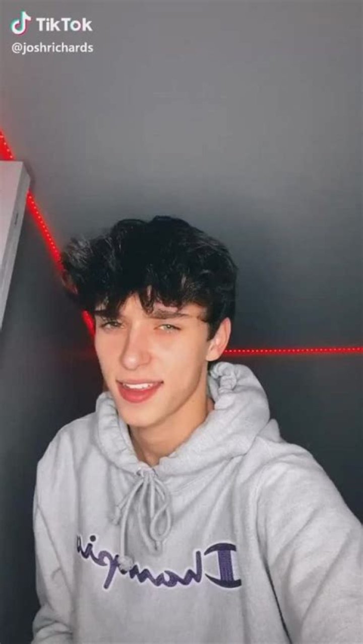 Extremely Hot Guys TikTok Has 25 Hottest Guys on Tik Tok