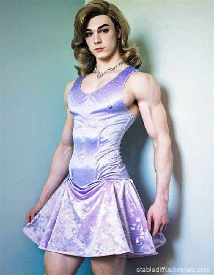 Femboy or Crossdress? I cannot choose ( r/femboy