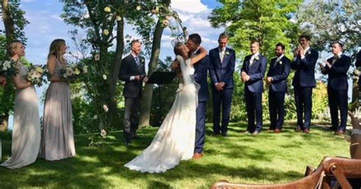 Former Cavalier Matthew Dellavedova is a married man